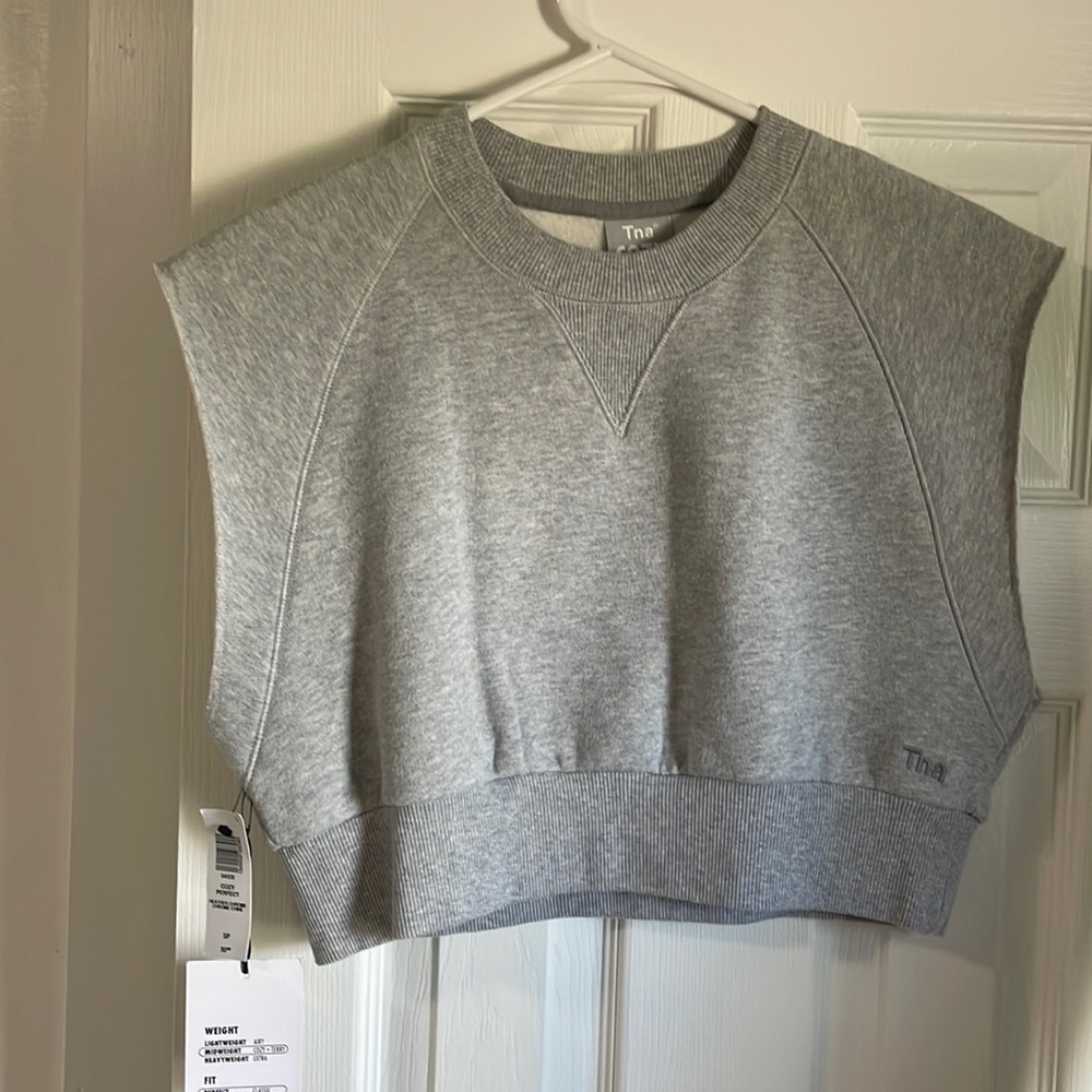 tna cozy fleece cut off sweatshirt